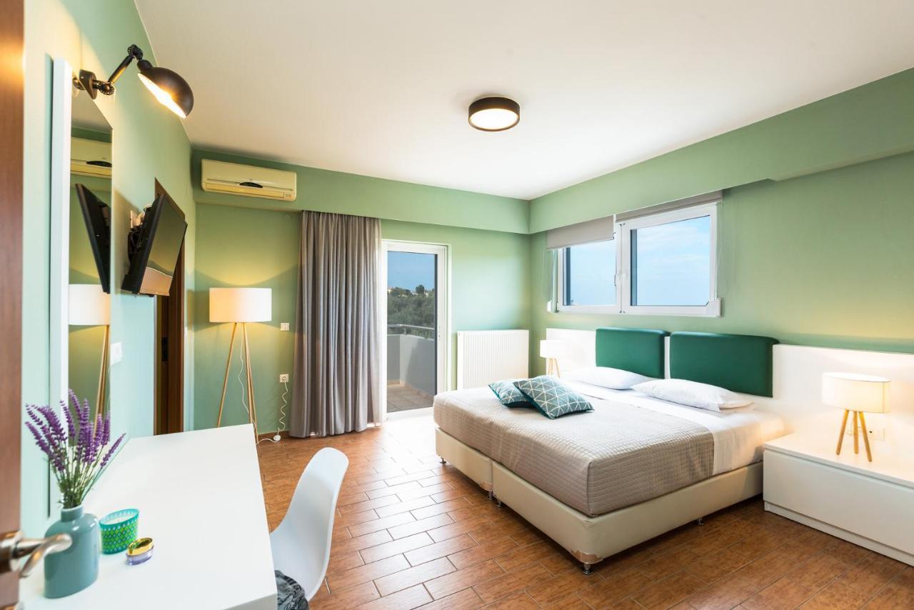 Villa Aelia I Modern & Ideal For Large Groups Galatas  Ngoại thất bức ảnh