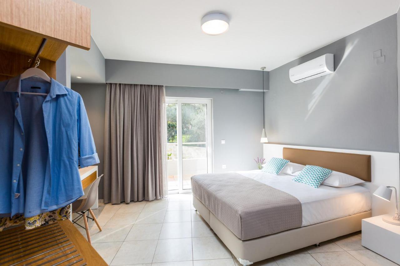 Villa Aelia I Modern & Ideal For Large Groups Galatas  Ngoại thất bức ảnh
