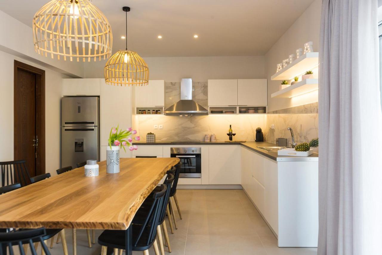 Villa Aelia I Modern & Ideal For Large Groups Galatas  Ngoại thất bức ảnh